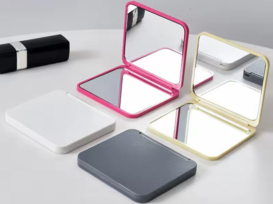 Custom junk travel mirror (Non-LED)